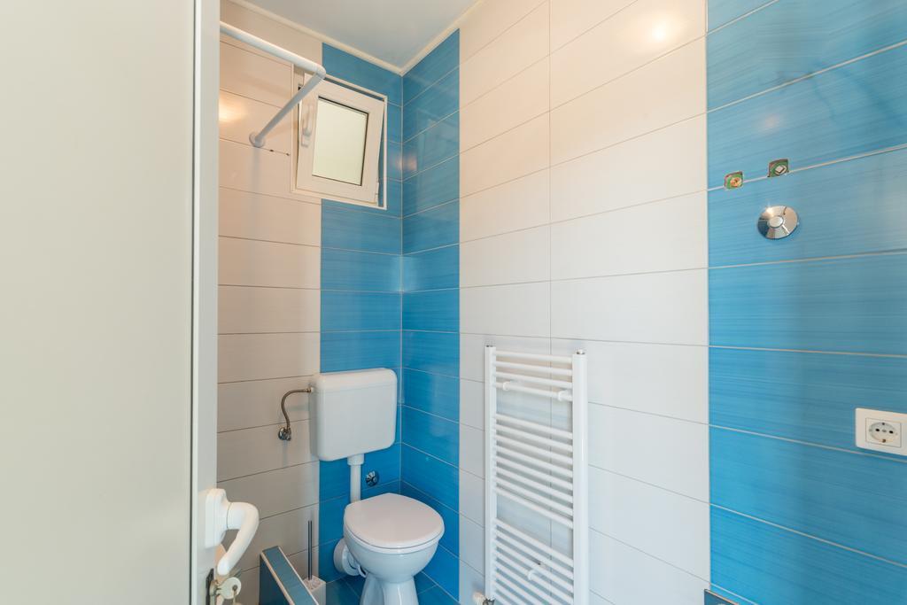 Crowonder Sun&Fun Holiday House With Large Swimming Pool, Playroom And Garden بيبينيا المظهر الخارجي الصورة